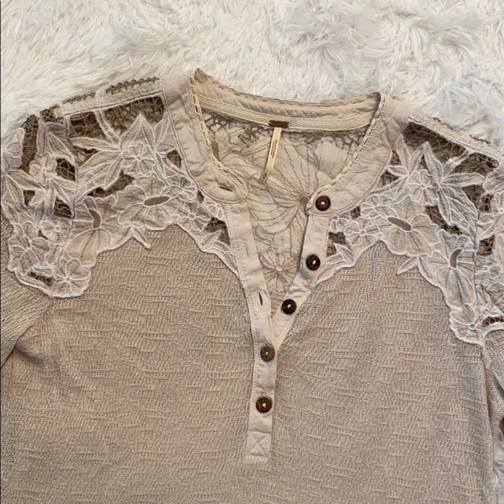 Free People Top - Picture 2 of 9
